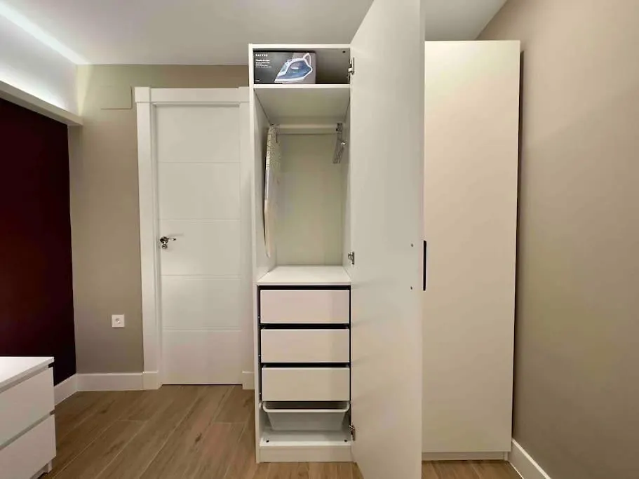 Apartamento Anaya, 3º Piso, A Estrenar En Pleno Centro De Granada 0*,  Spain