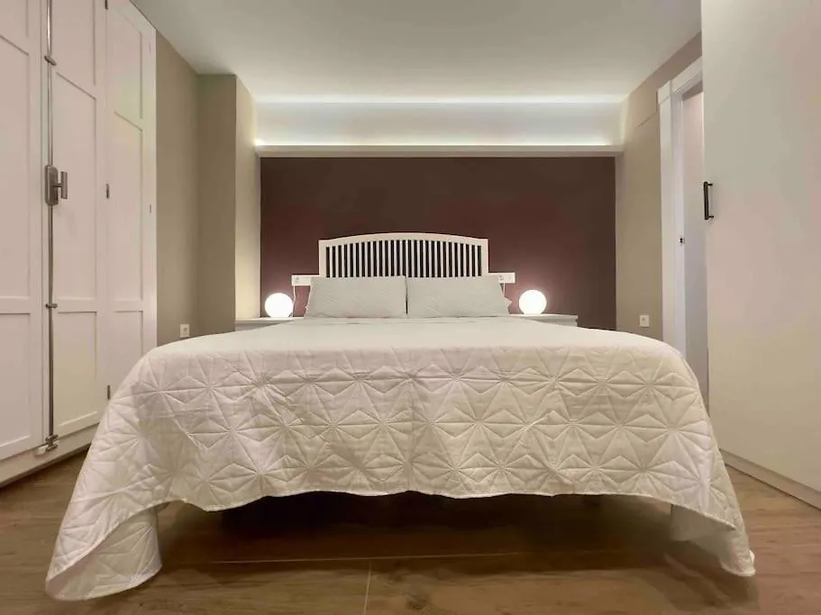 Apartamento Anaya, 3º Piso, A Estrenar En Pleno Centro De Granada 0*,  Spain